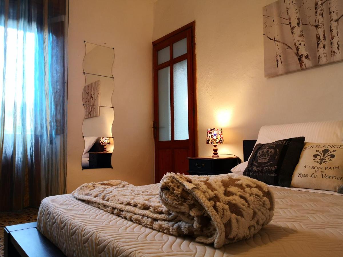 San Nicolo Gerrei Zia Chiarina B&B 외부 사진