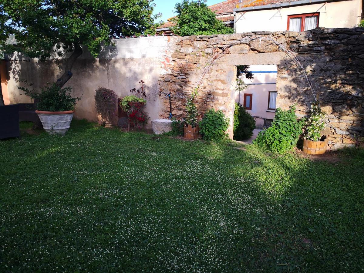 San Nicolo Gerrei Zia Chiarina B&B 외부 사진